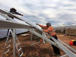 Bodenschrauben-Montagestruktur